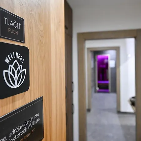 Unique View Design Aparthotel 4*