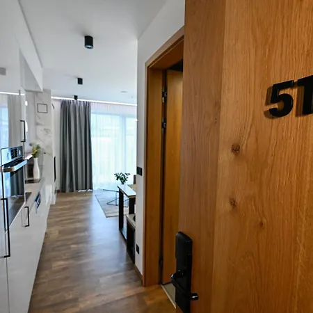 Unique View Design Aparthotel
